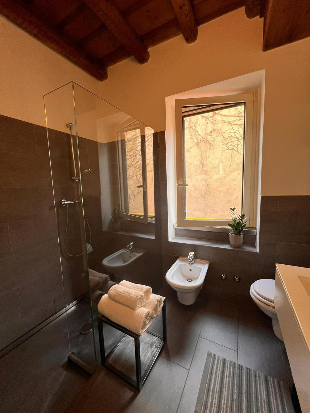 Casa Di Milo Apartment เชอร์นอบบิโอ ภายนอก รูปภาพ