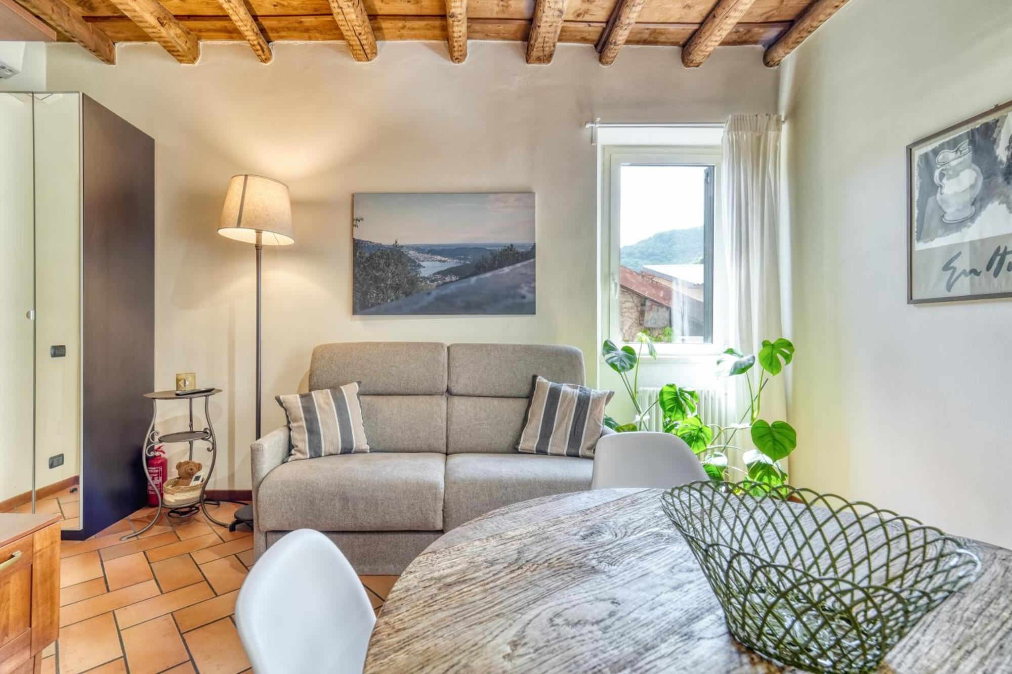 Casa Di Milo Apartment เชอร์นอบบิโอ ภายนอก รูปภาพ